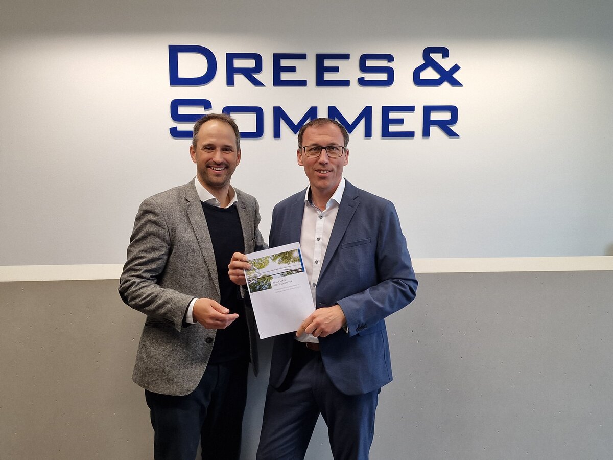 Real Estate Service MonitorMarktbericht 2022 FMBranche erweitert